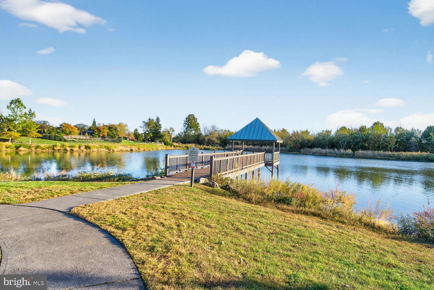 GROVE AT WILLOWSFORD - Residential