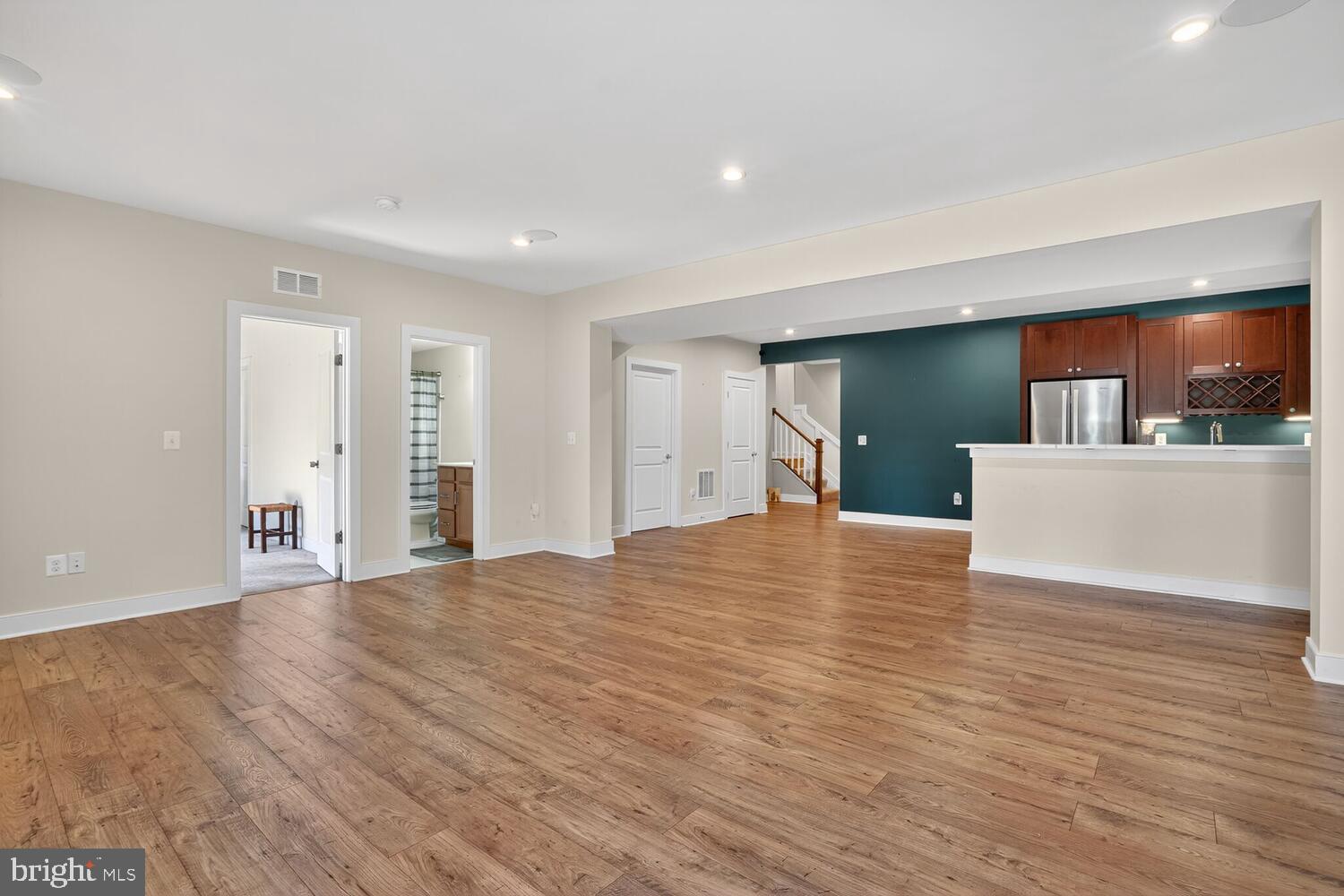 GROVE AT WILLOWSFORD - Residential