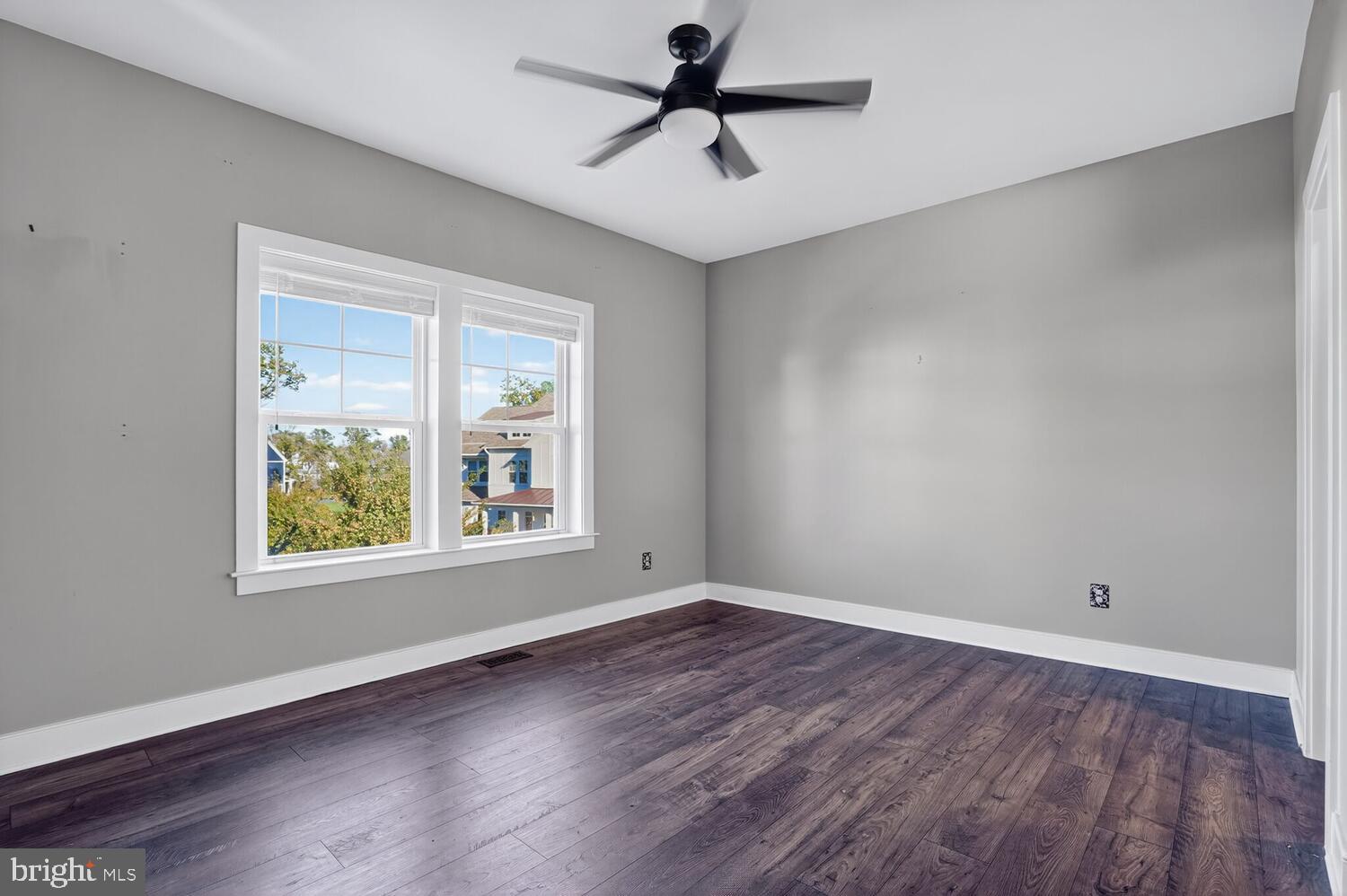 GROVE AT WILLOWSFORD - Residential