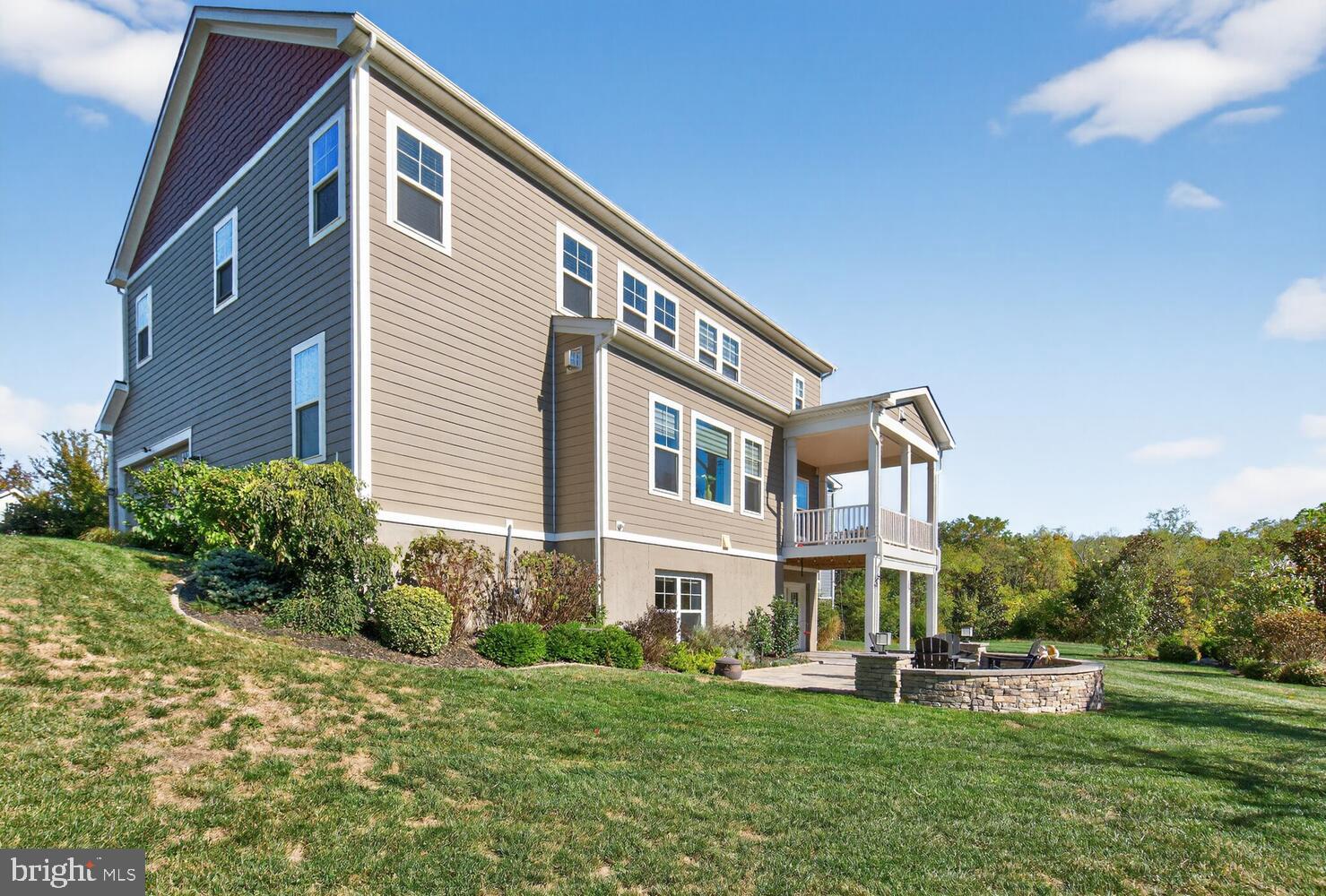 GROVE AT WILLOWSFORD - Residential