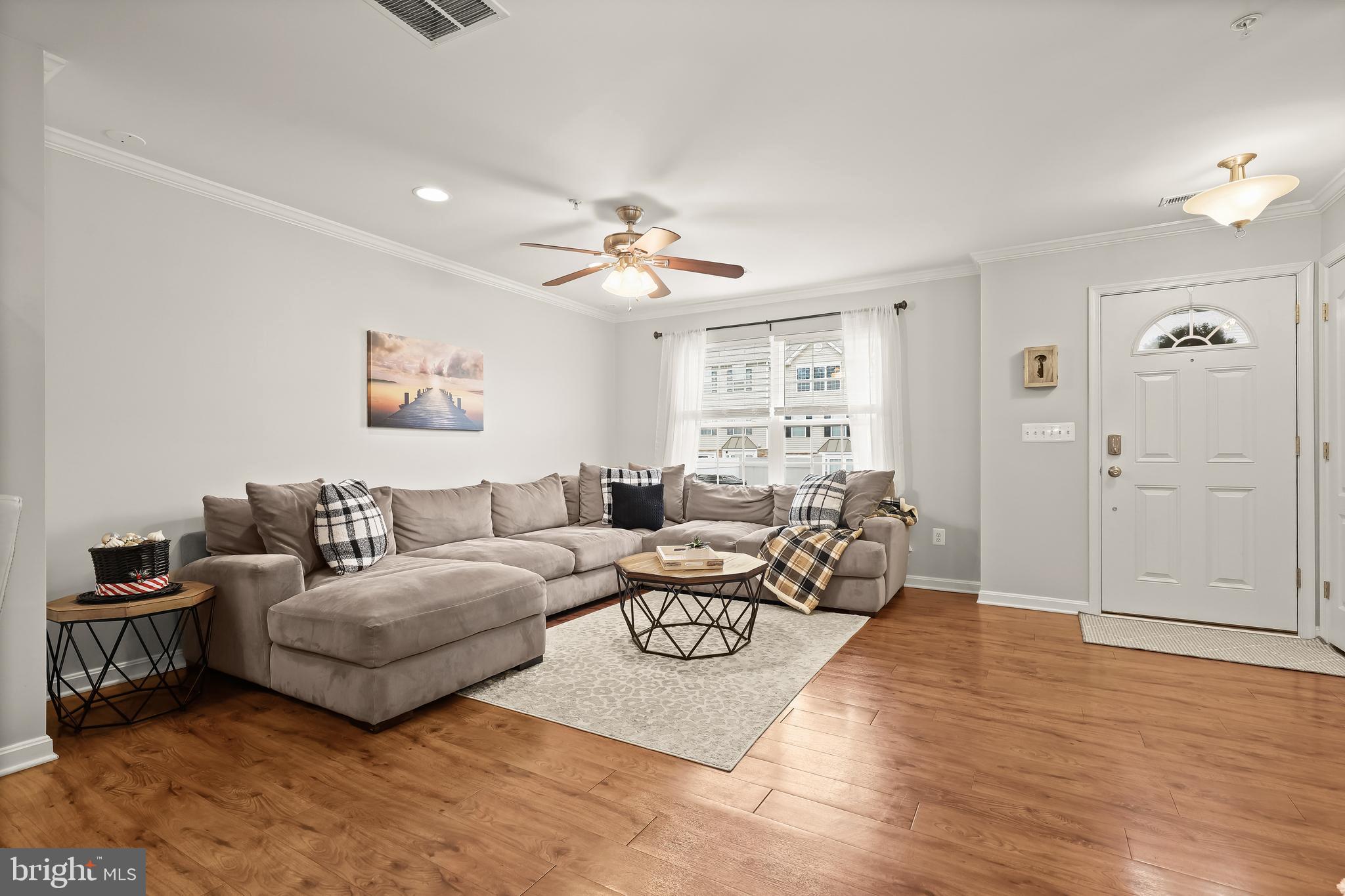 RESERVOIR RIDGE - Residential