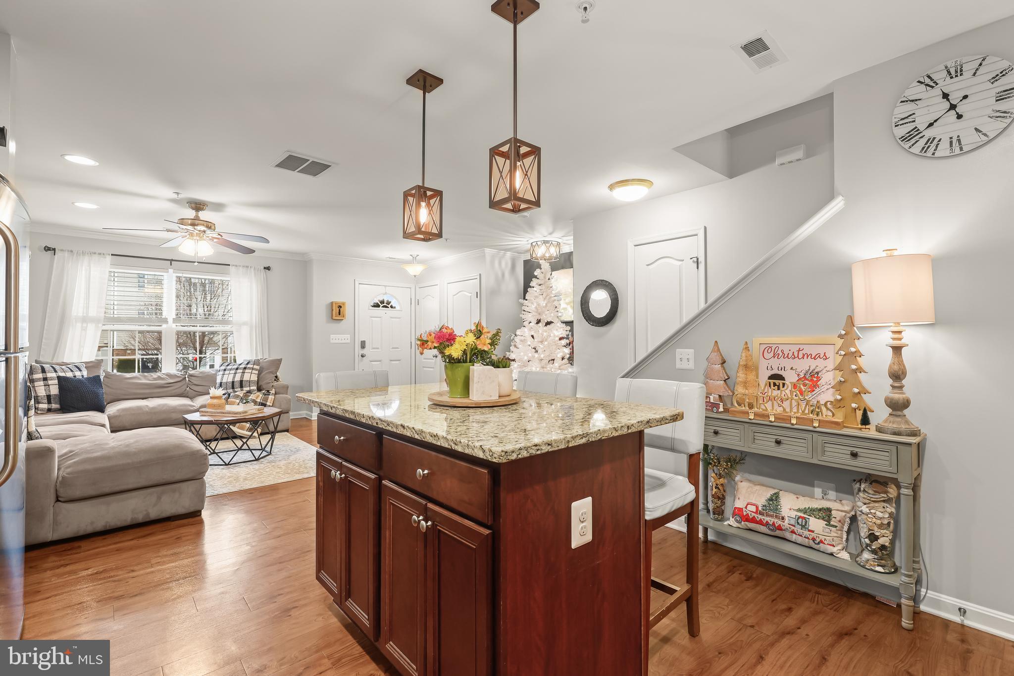 RESERVOIR RIDGE - Residential