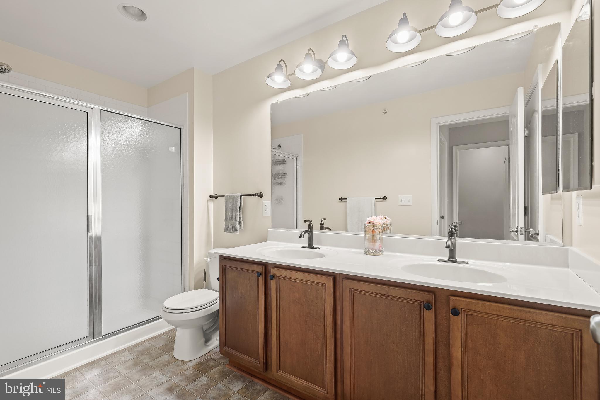 RESERVOIR RIDGE - Residential