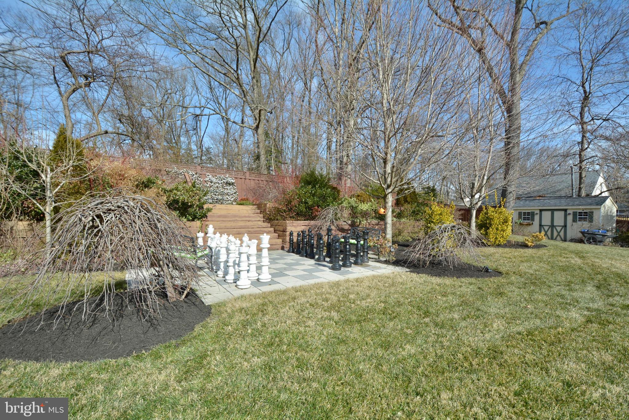 HOLMES RUN HEIGHTS - Residential