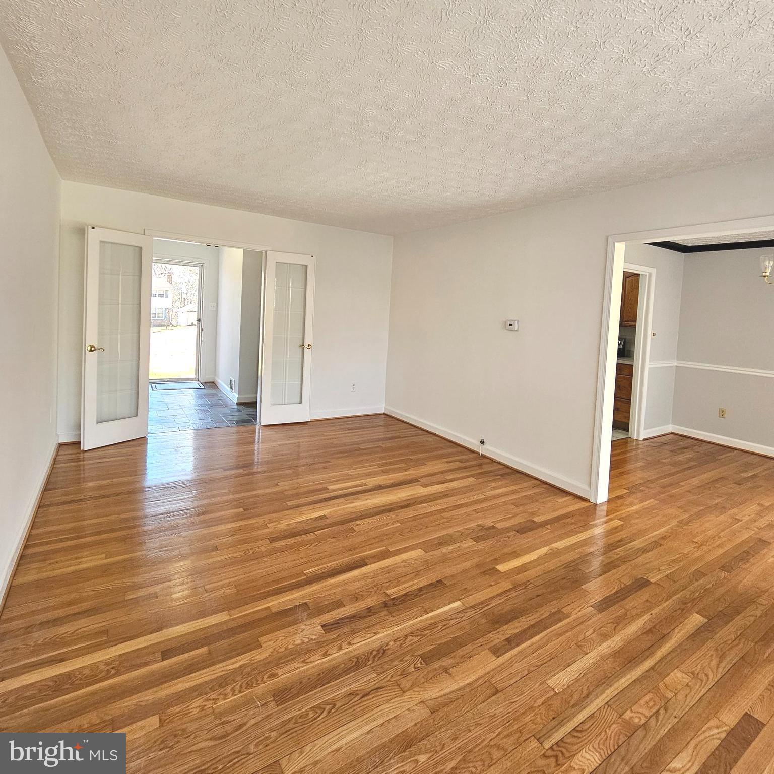 MONTICELLO WOODS - Residential Lease