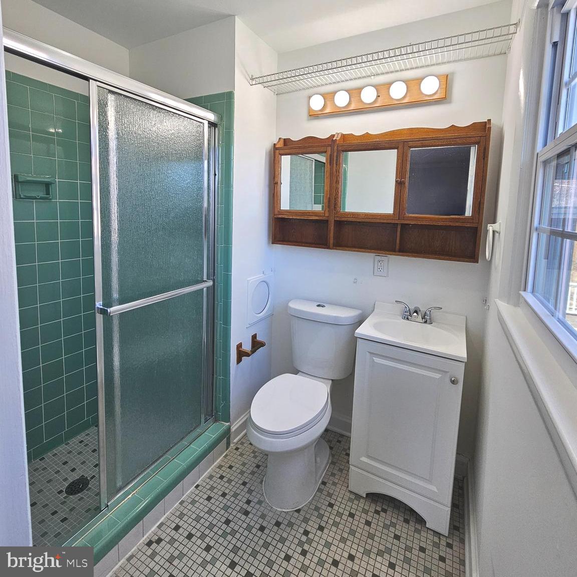 MONTICELLO WOODS - Residential Lease