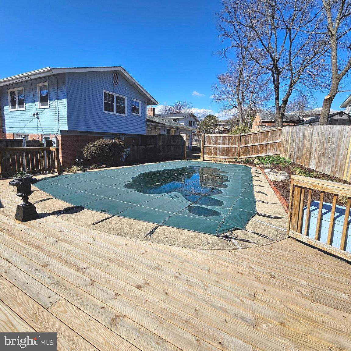 MONTICELLO WOODS - Residential Lease