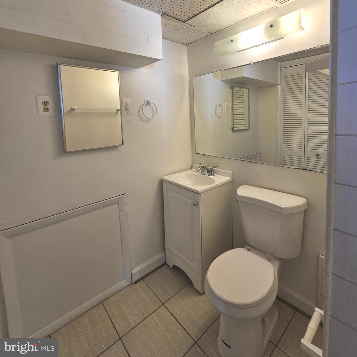 MONTICELLO WOODS - Residential Lease