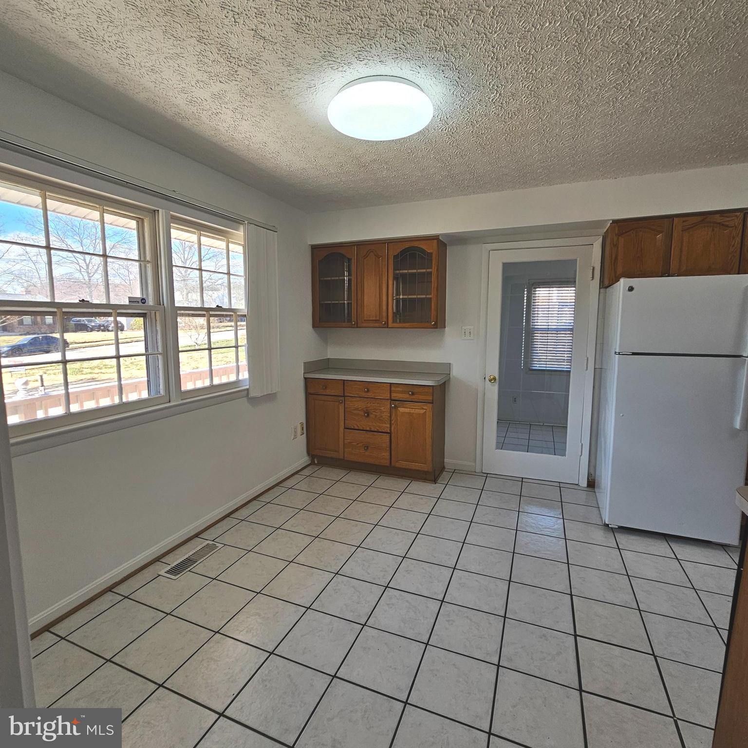 MONTICELLO WOODS - Residential Lease