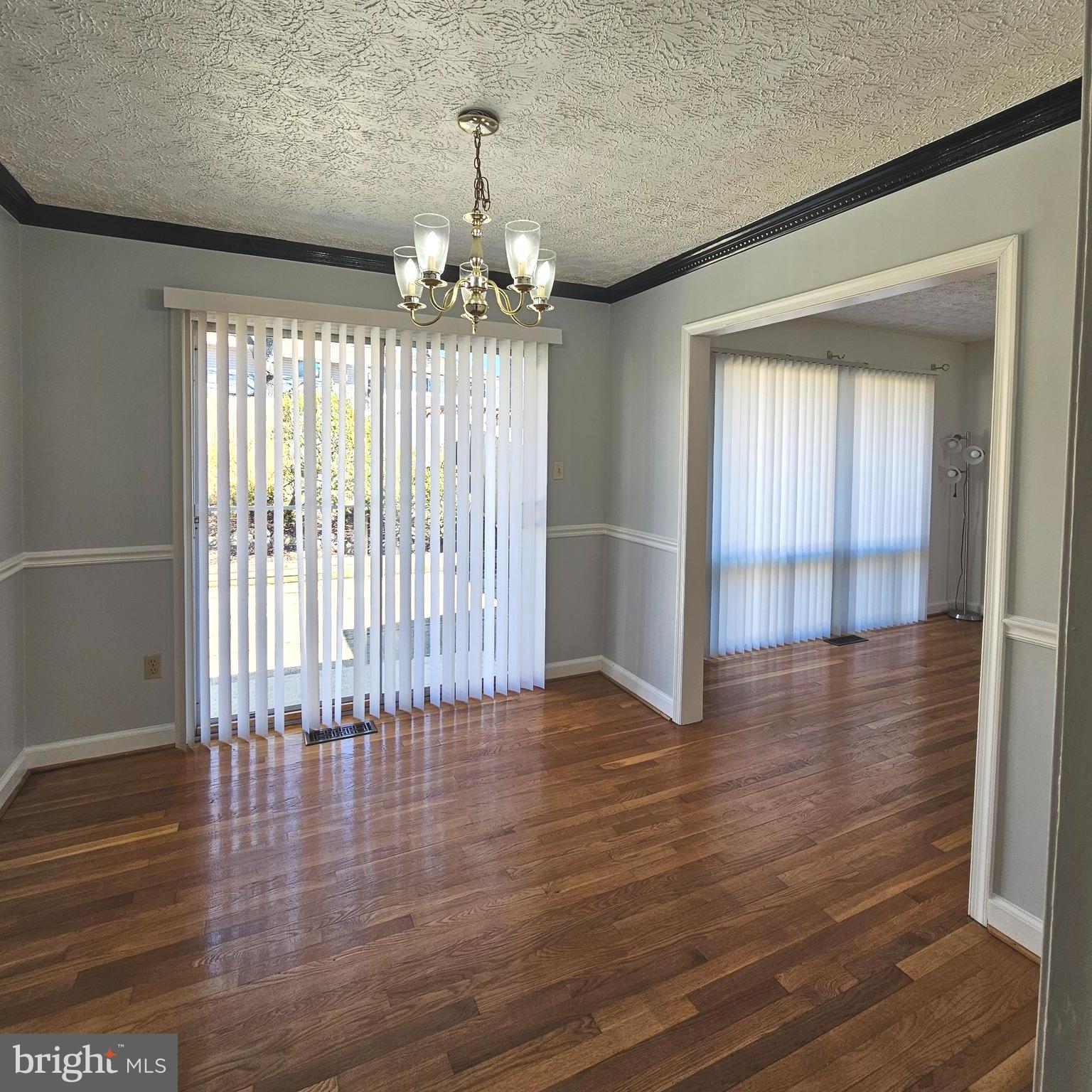 MONTICELLO WOODS - Residential Lease