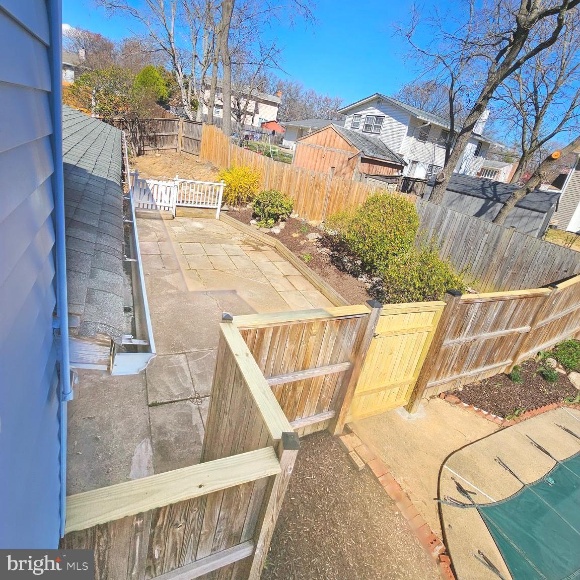 MONTICELLO WOODS - Residential Lease