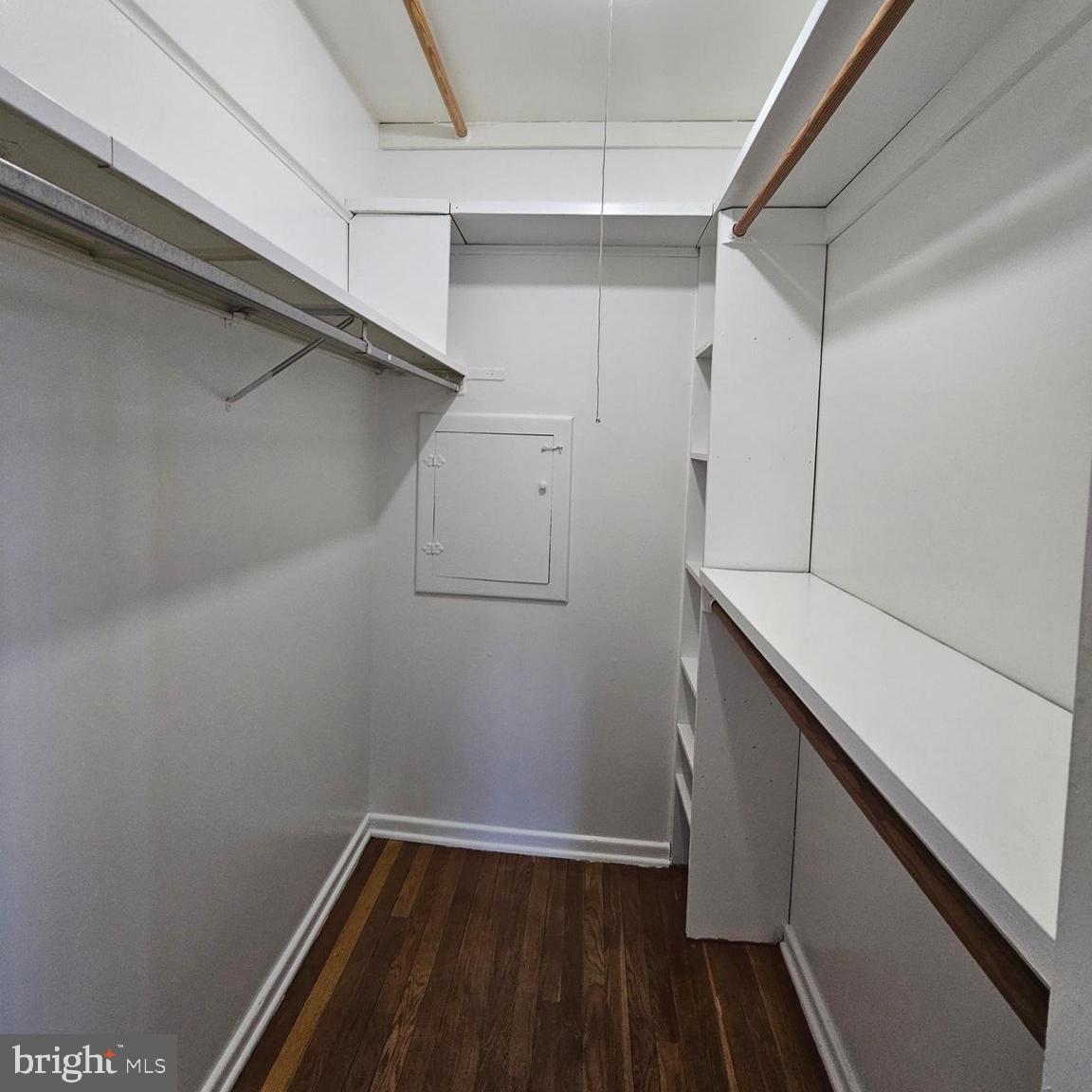 MONTICELLO WOODS - Residential Lease