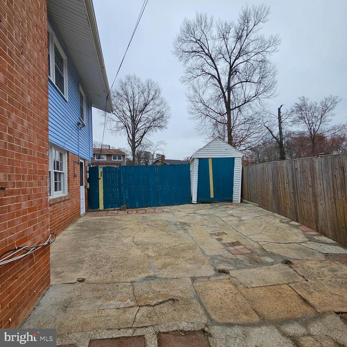 MONTICELLO WOODS - Residential Lease