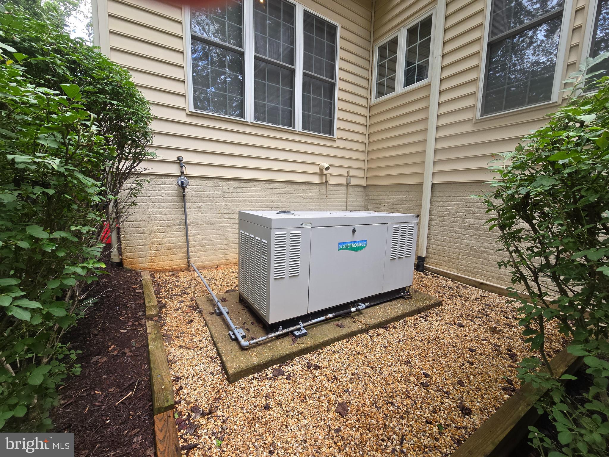 SMITH LAKE ESTATES - Residential