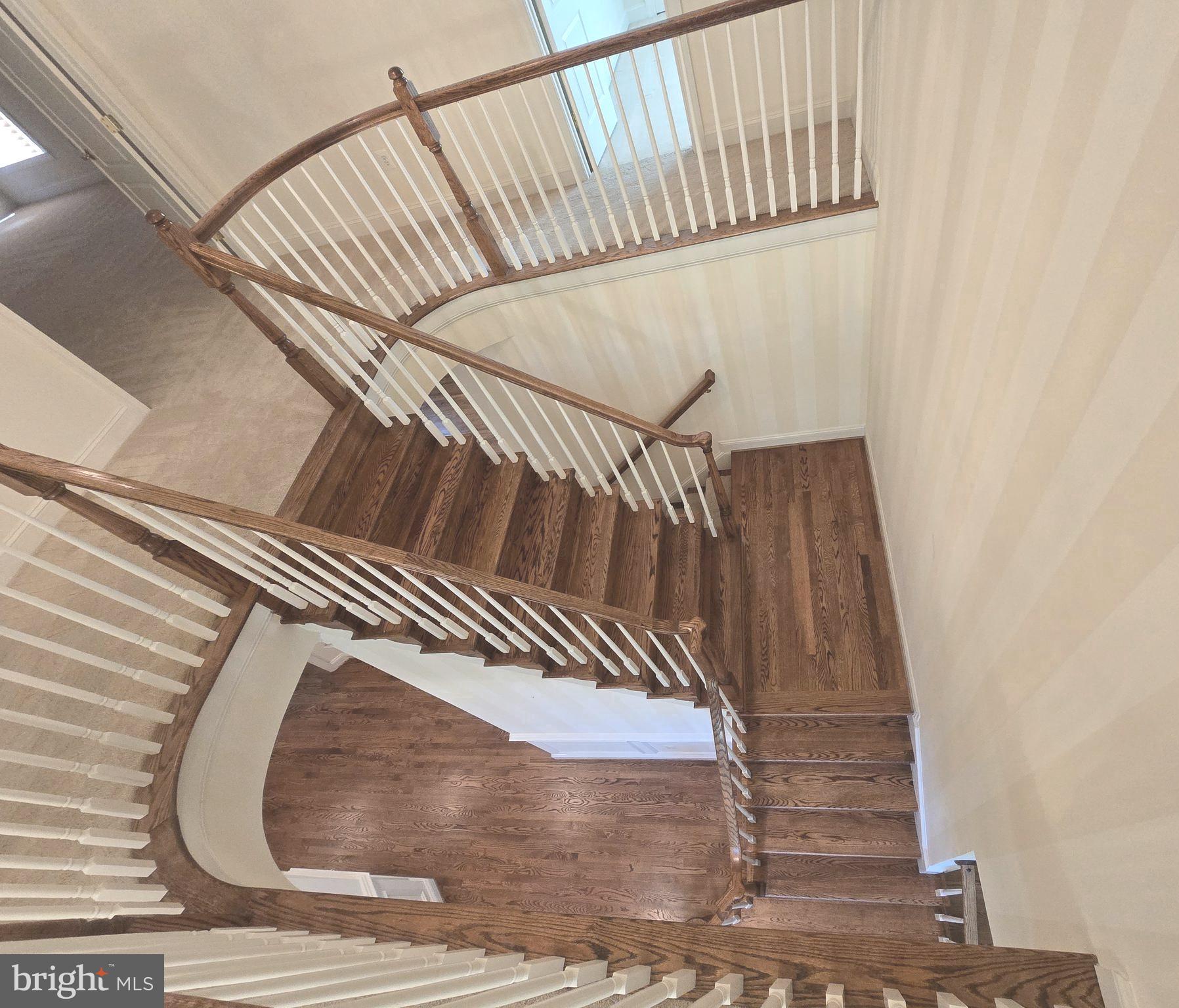 SMITH LAKE ESTATES - Residential