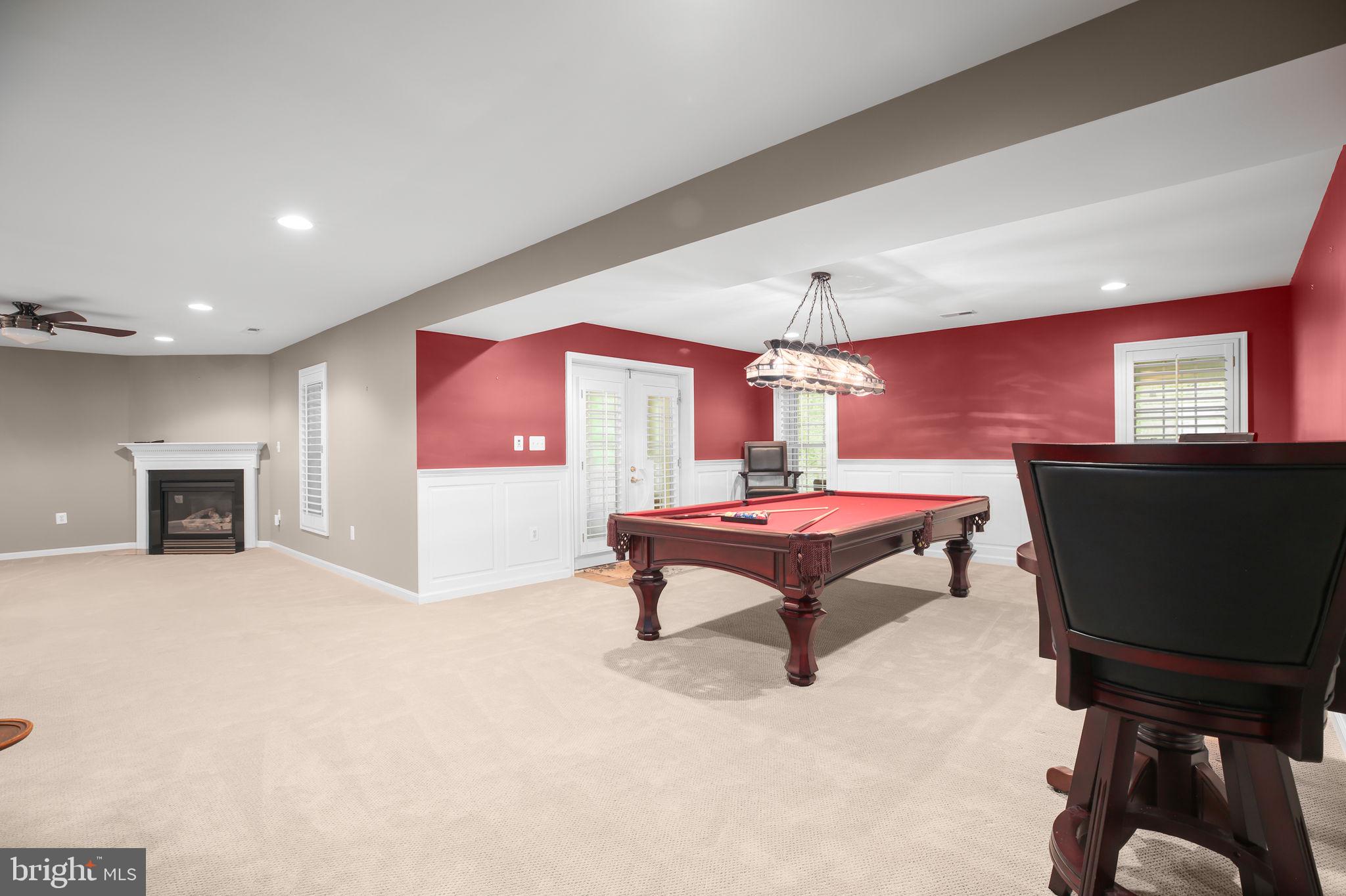 SMITH LAKE ESTATES - Residential