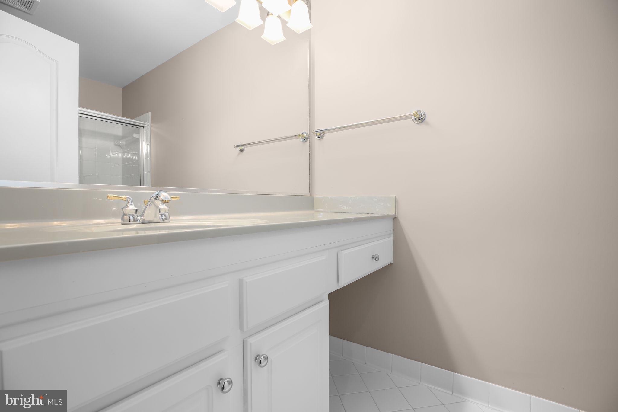 SMITH LAKE ESTATES - Residential