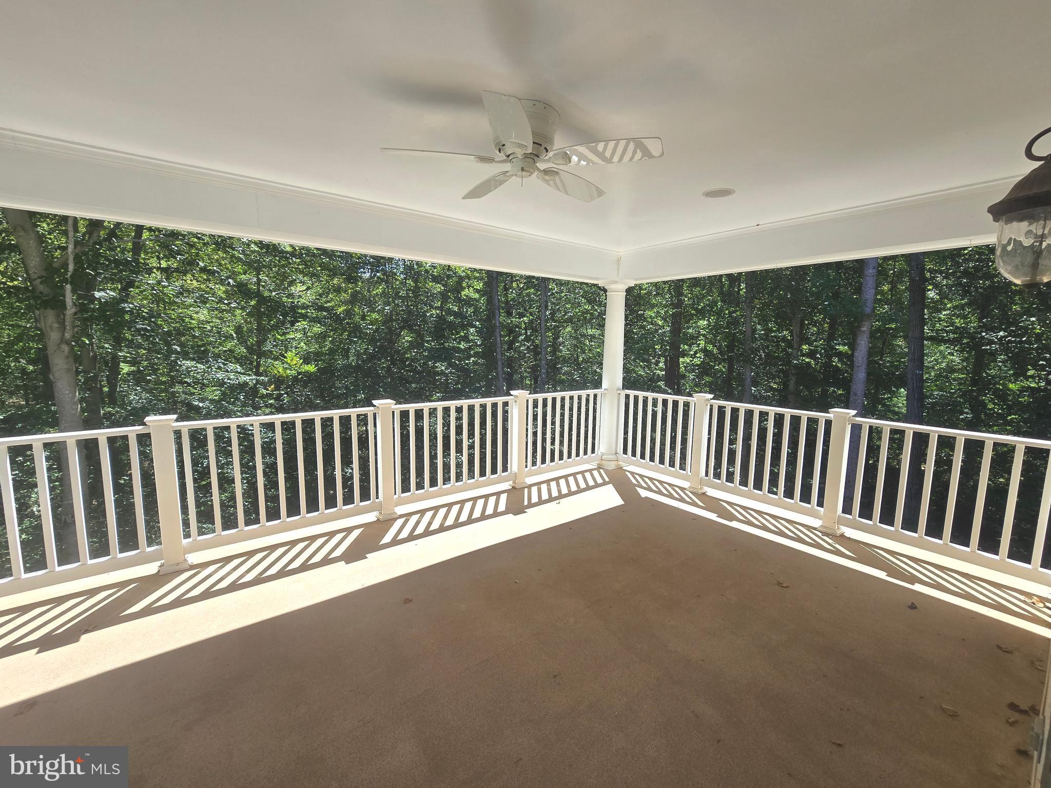 SMITH LAKE ESTATES - Residential