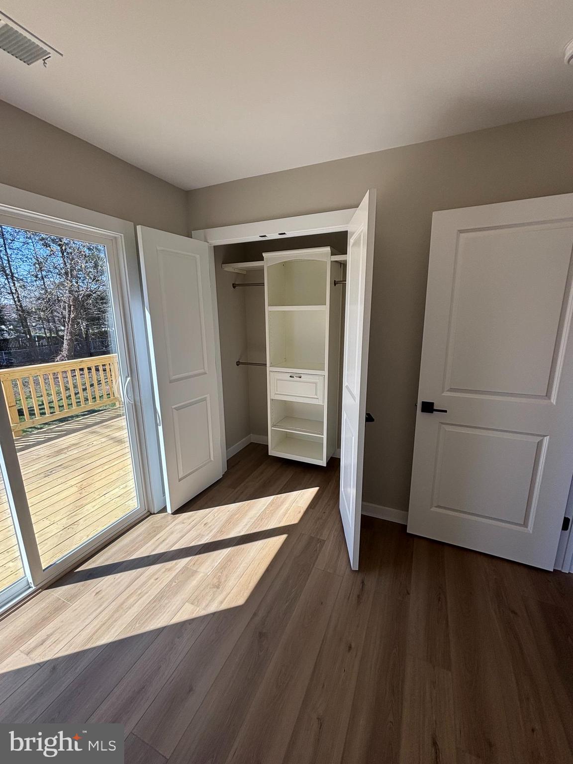 MANASSAS PARK - Residential