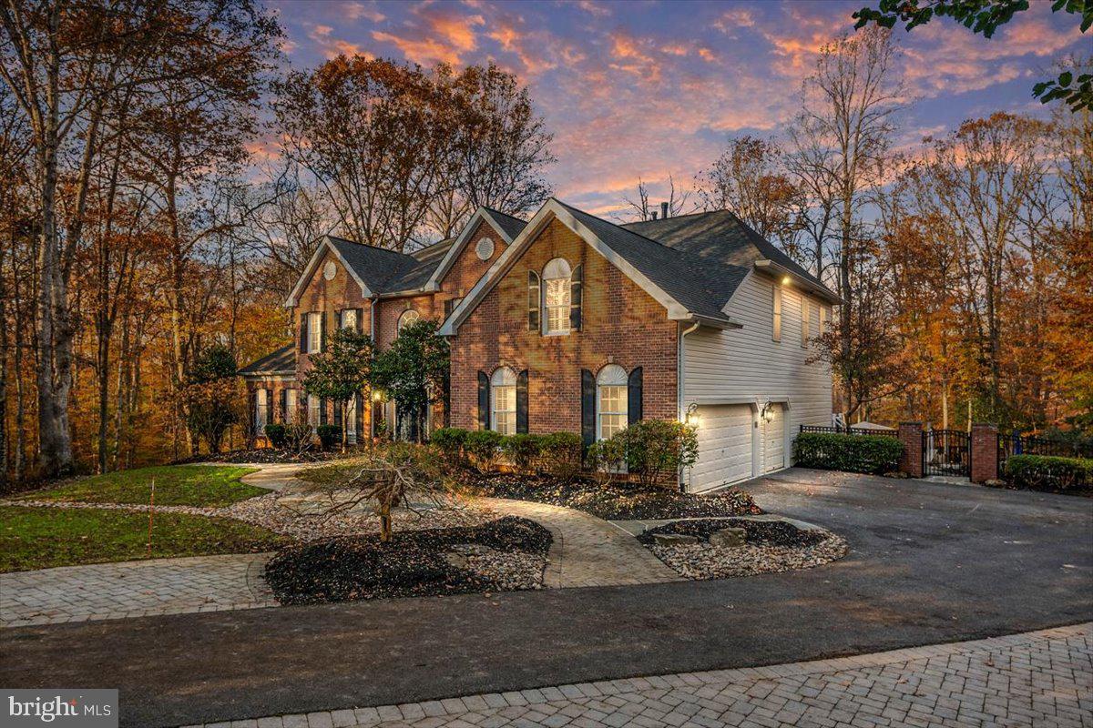 ANNAPOLIS PRESERVE - Residential