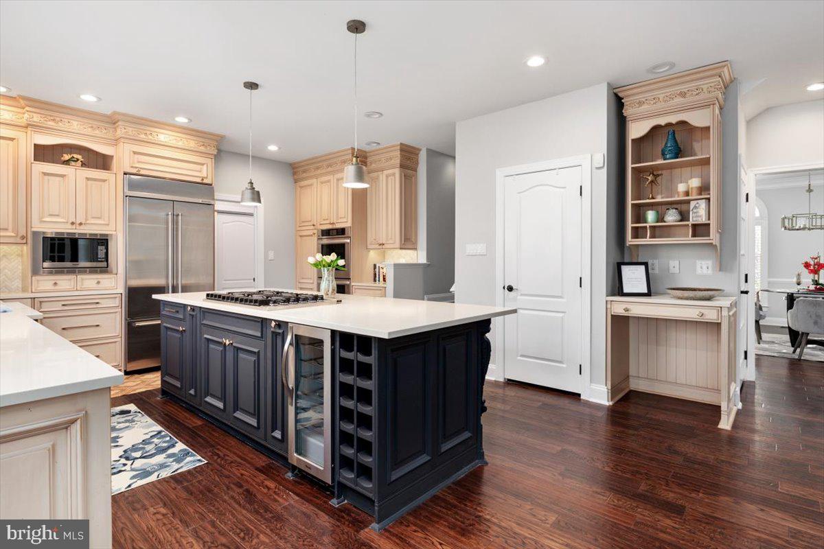 ANNAPOLIS PRESERVE - Residential