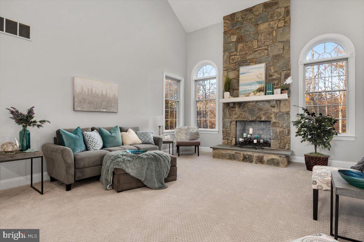 ANNAPOLIS PRESERVE - Residential