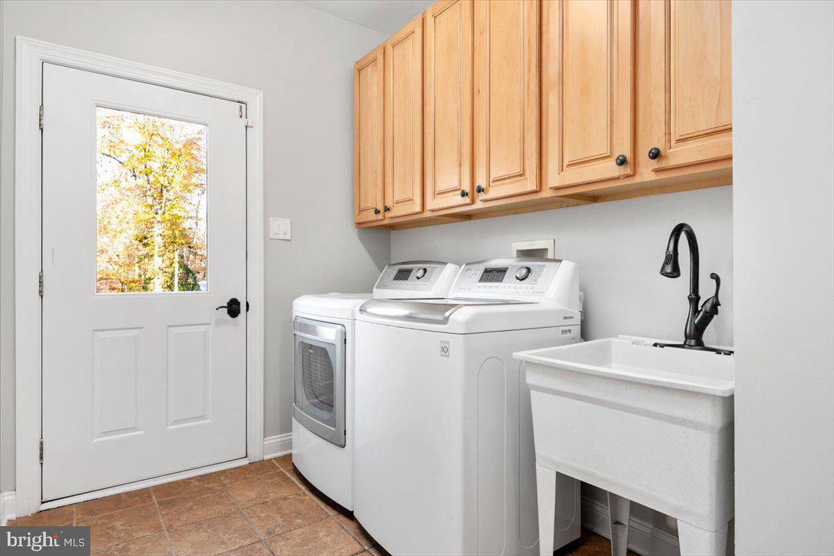 ANNAPOLIS PRESERVE - Residential