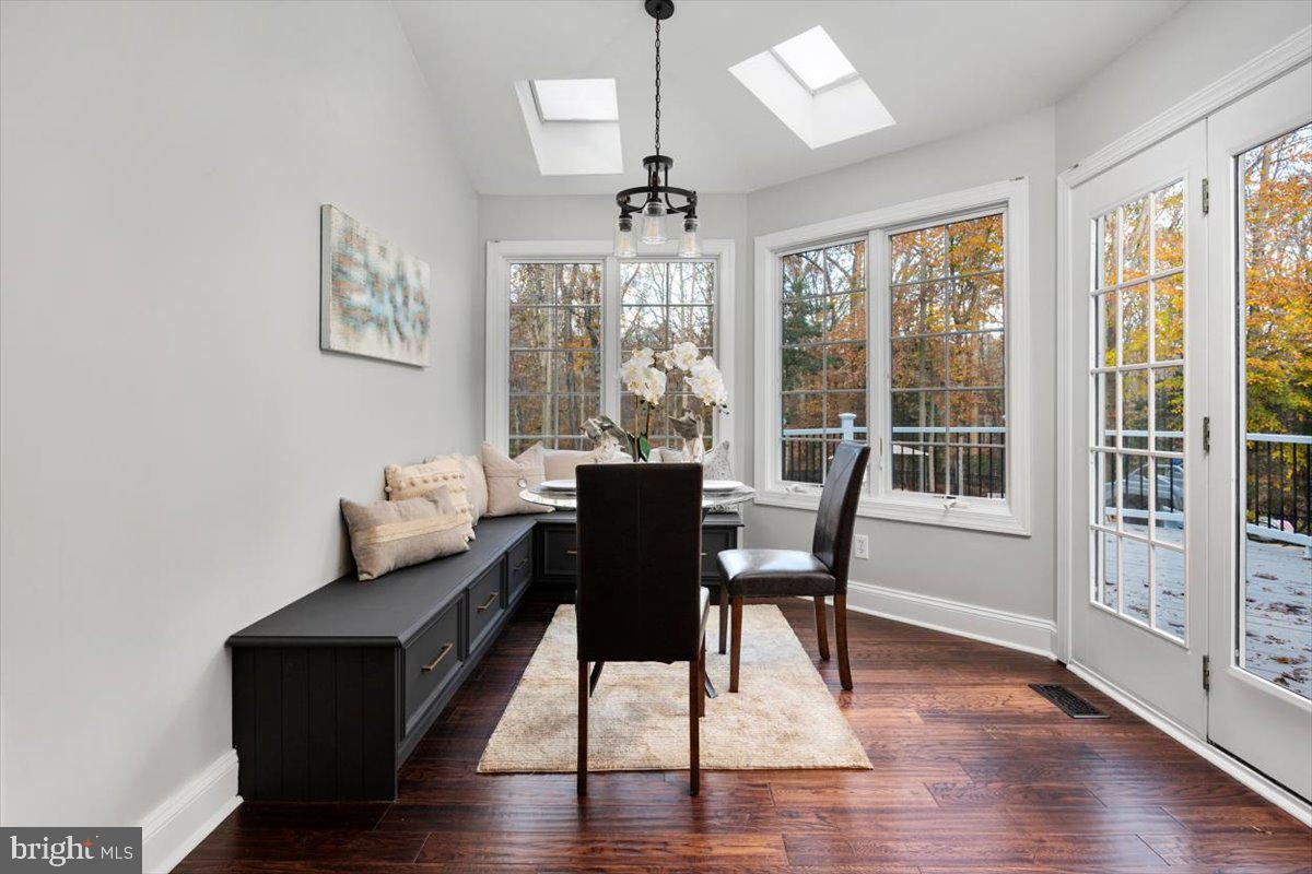 ANNAPOLIS PRESERVE - Residential