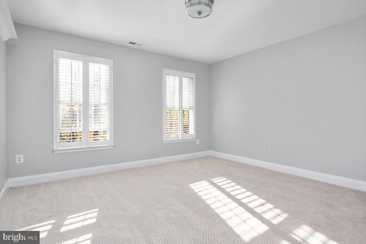 ANNAPOLIS PRESERVE - Residential