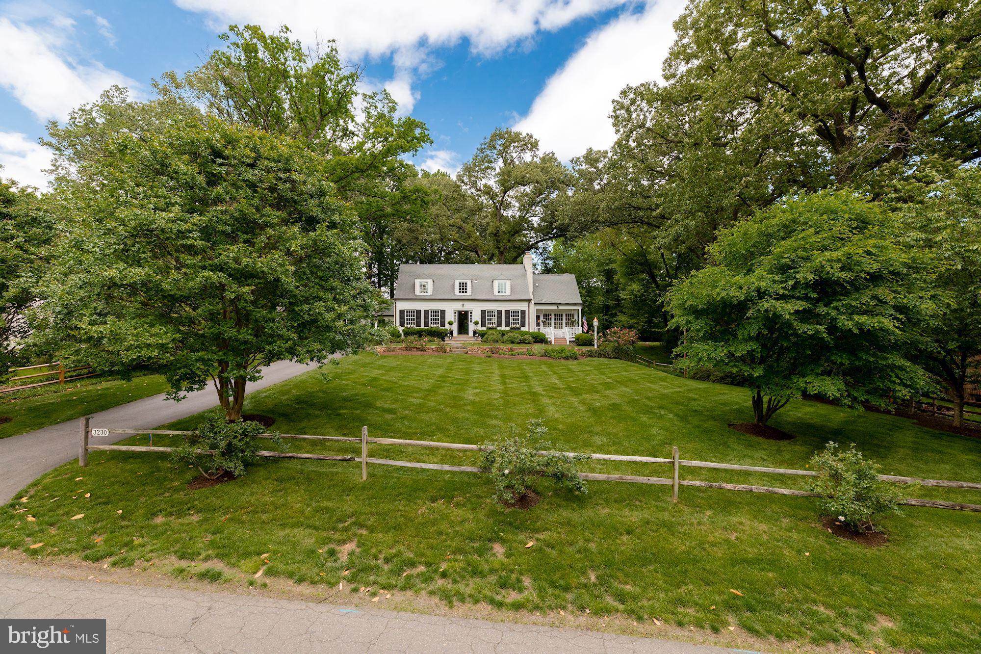 RAVENWOOD PARK - Residential