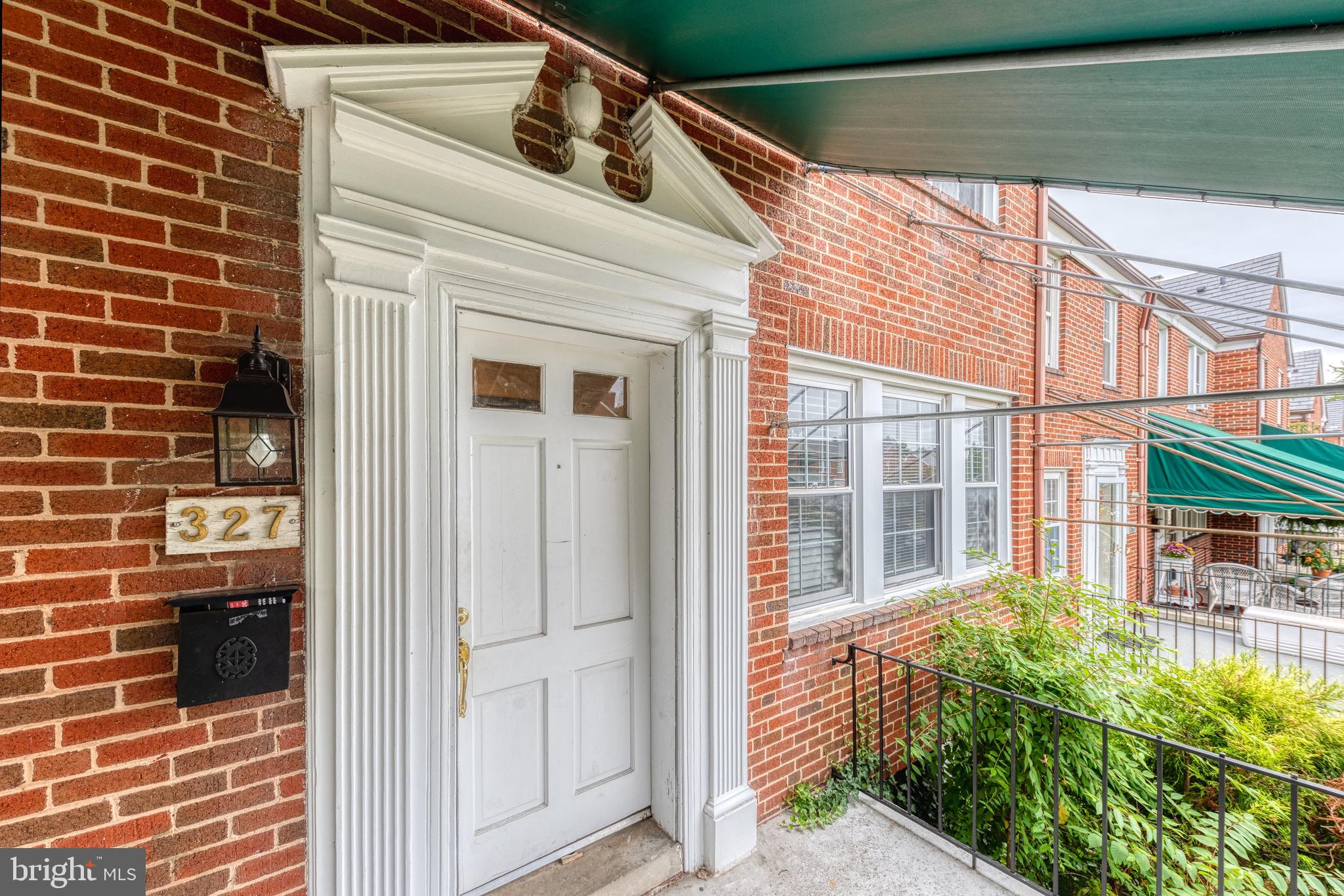 ACADEMY HEIGHTS - Residential Lease