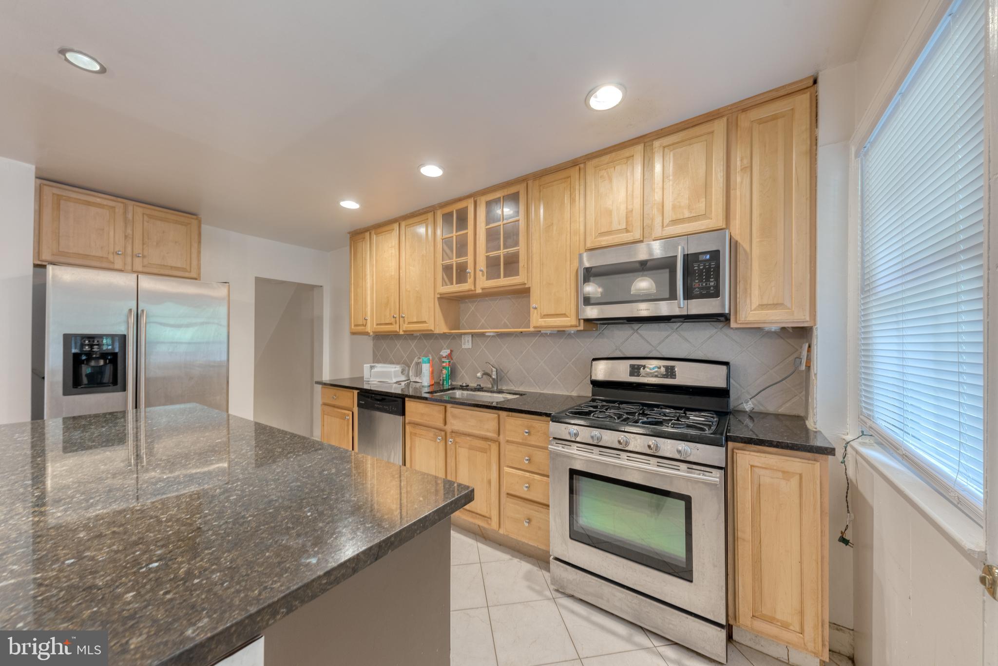 ACADEMY HEIGHTS - Residential Lease