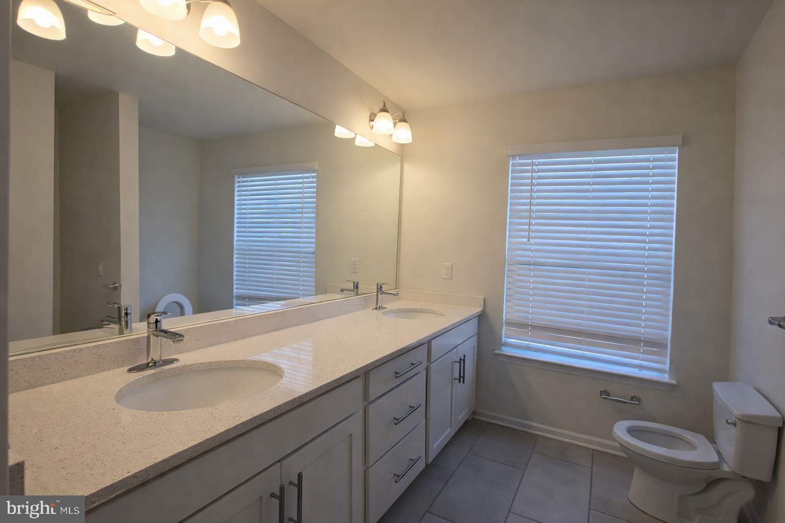 WOODYARD - Residential Lease