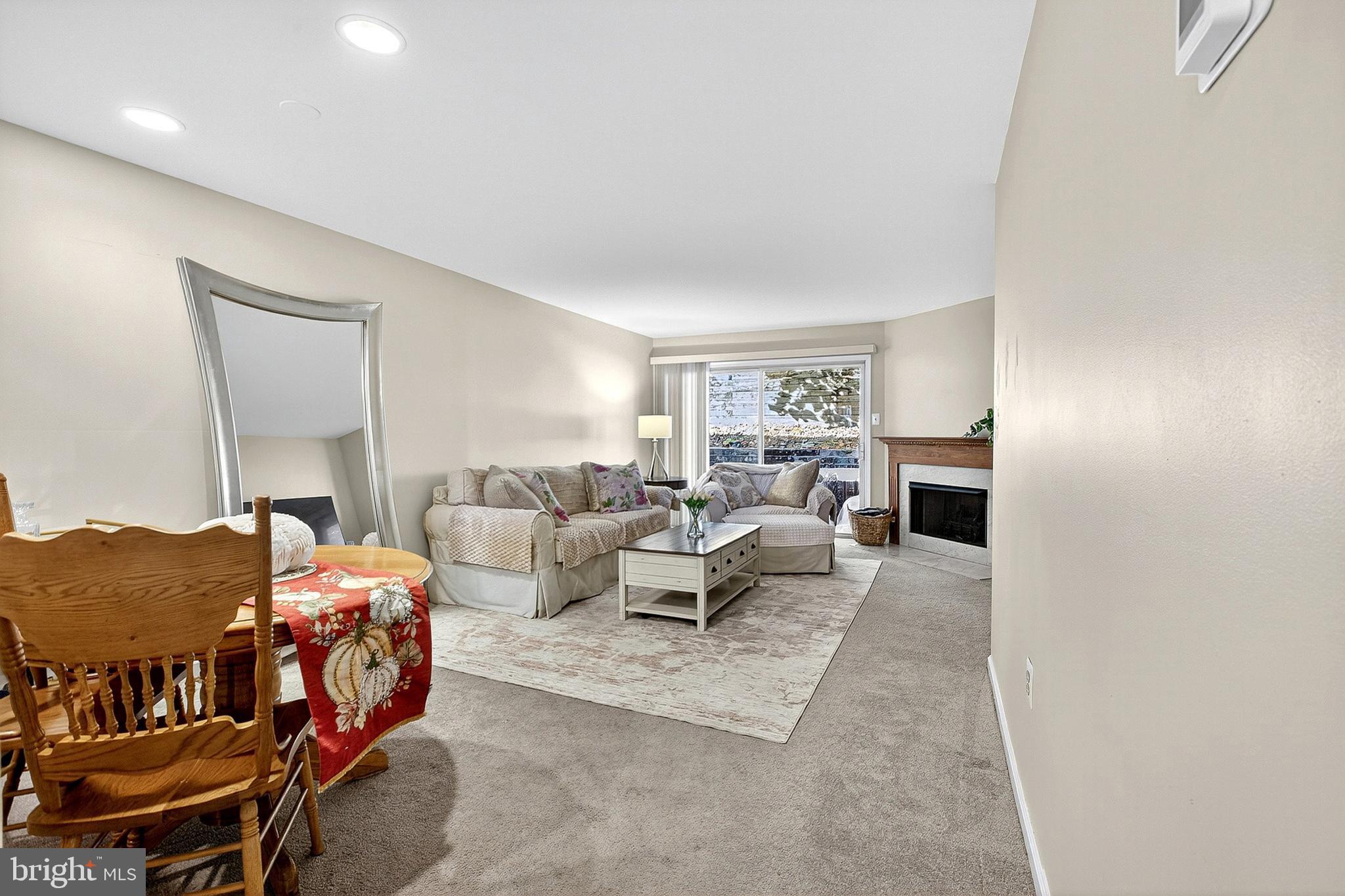 BALLINAHINCH - Residential