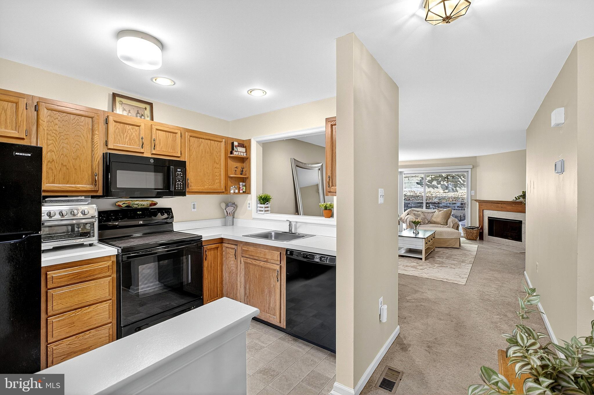 BALLINAHINCH - Residential