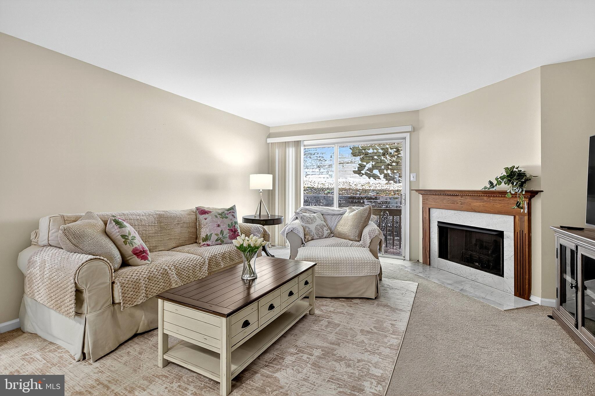 BALLINAHINCH - Residential