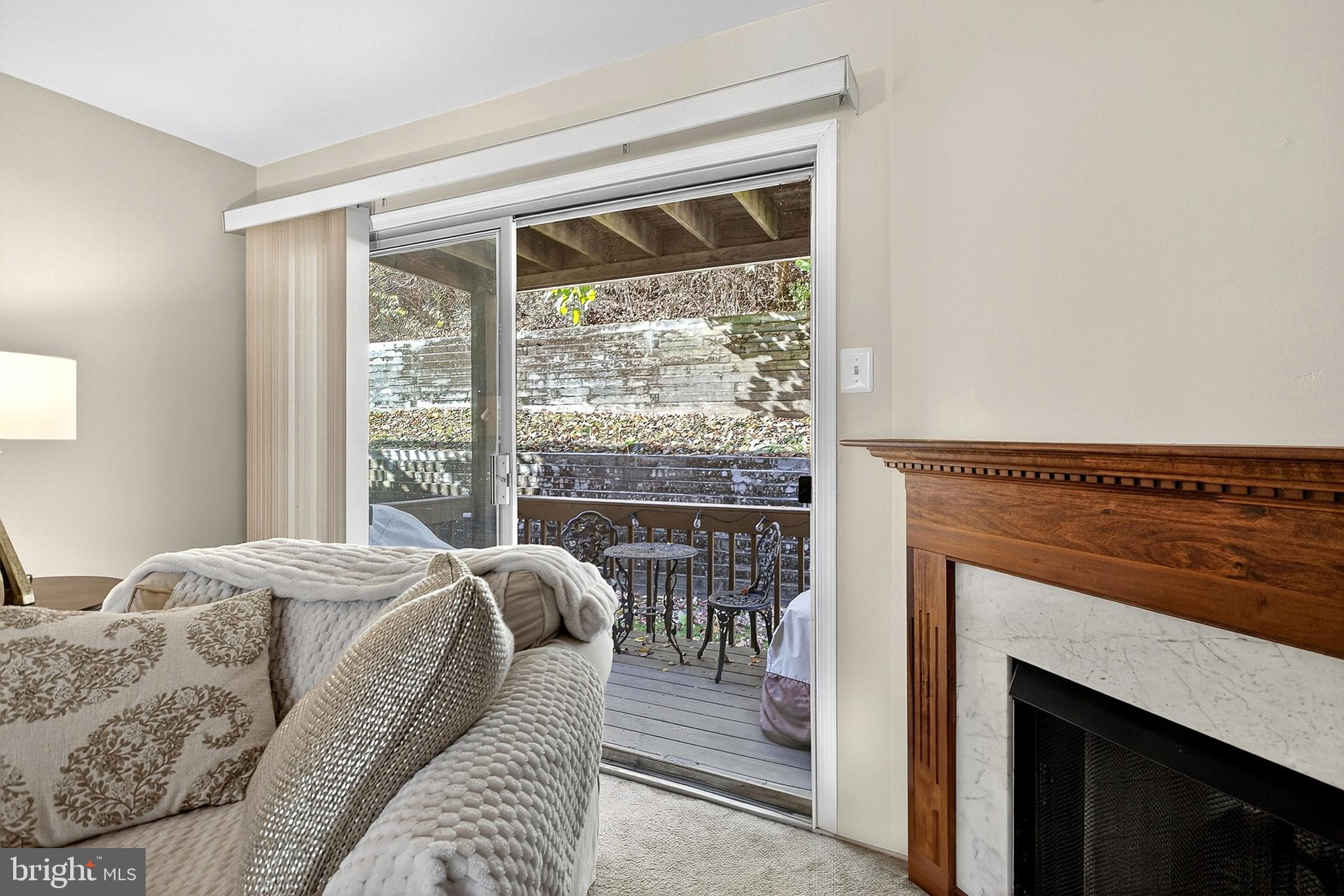 BALLINAHINCH - Residential