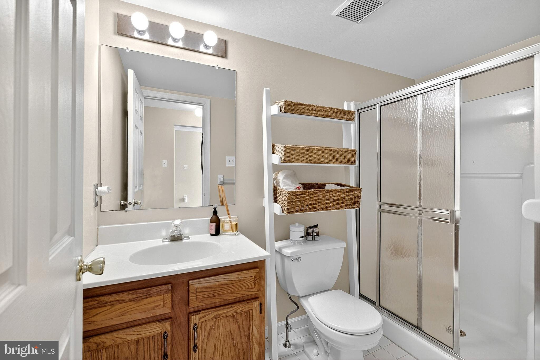 BALLINAHINCH - Residential