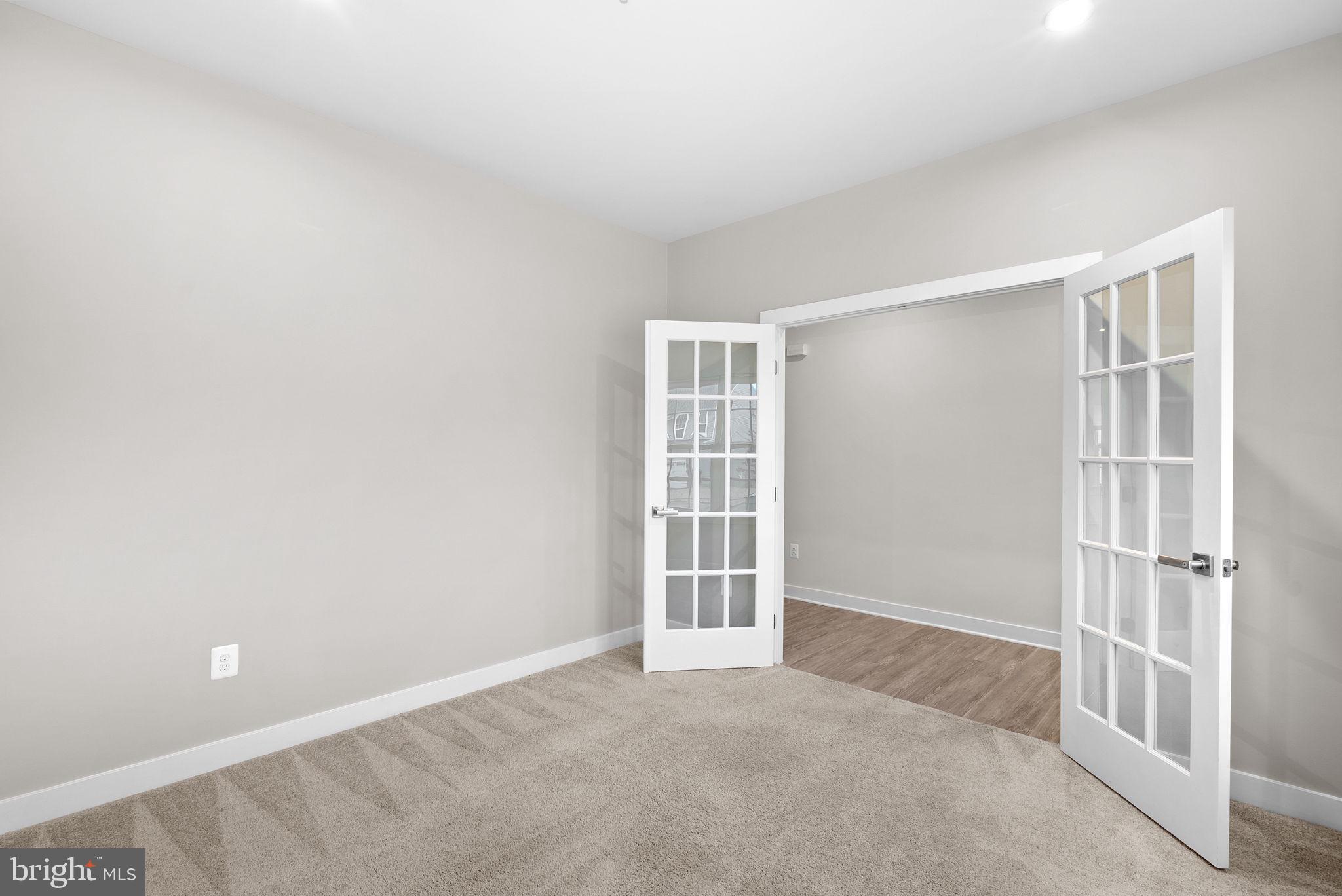 BALLENGER RUN - Residential