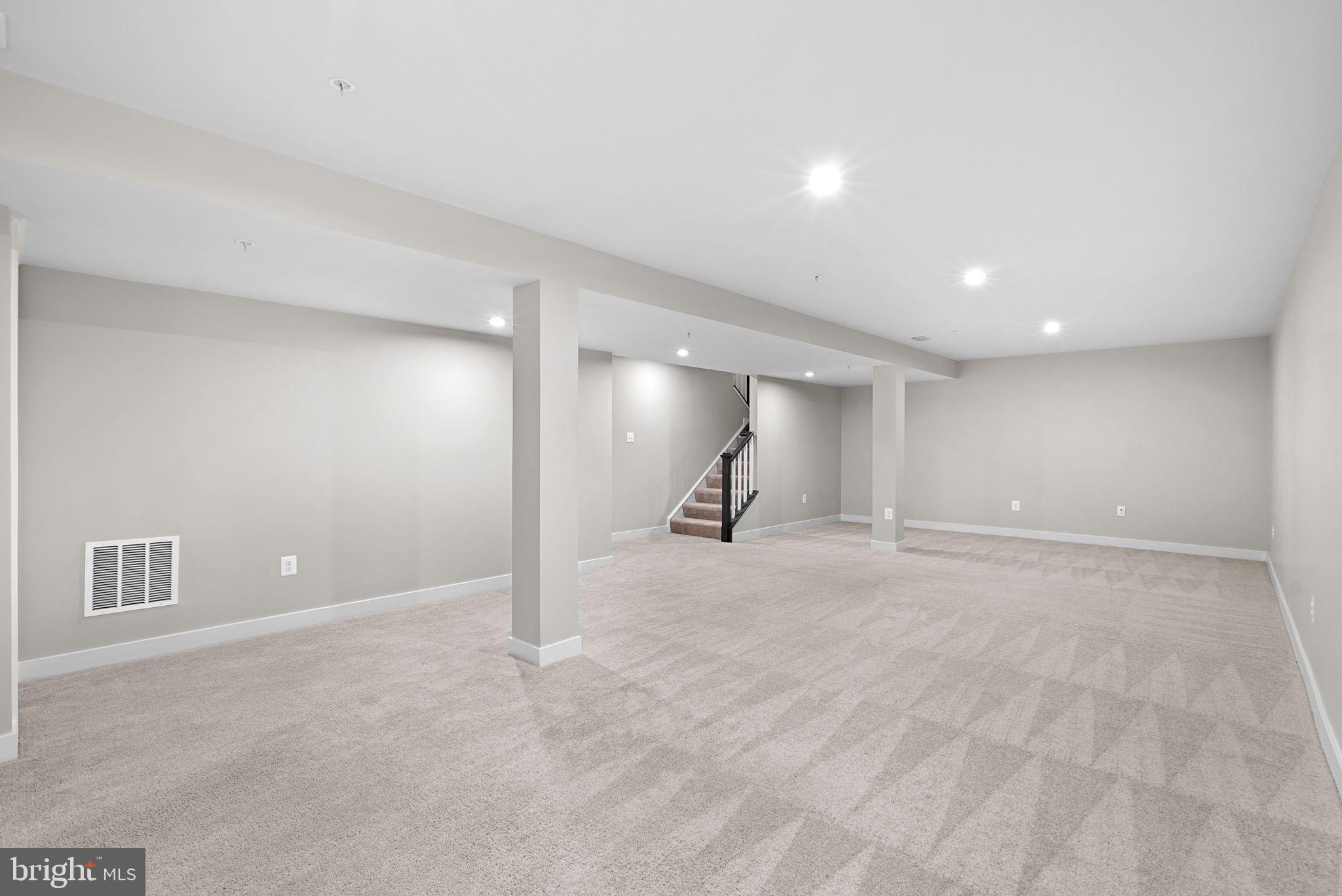 BALLENGER RUN - Residential