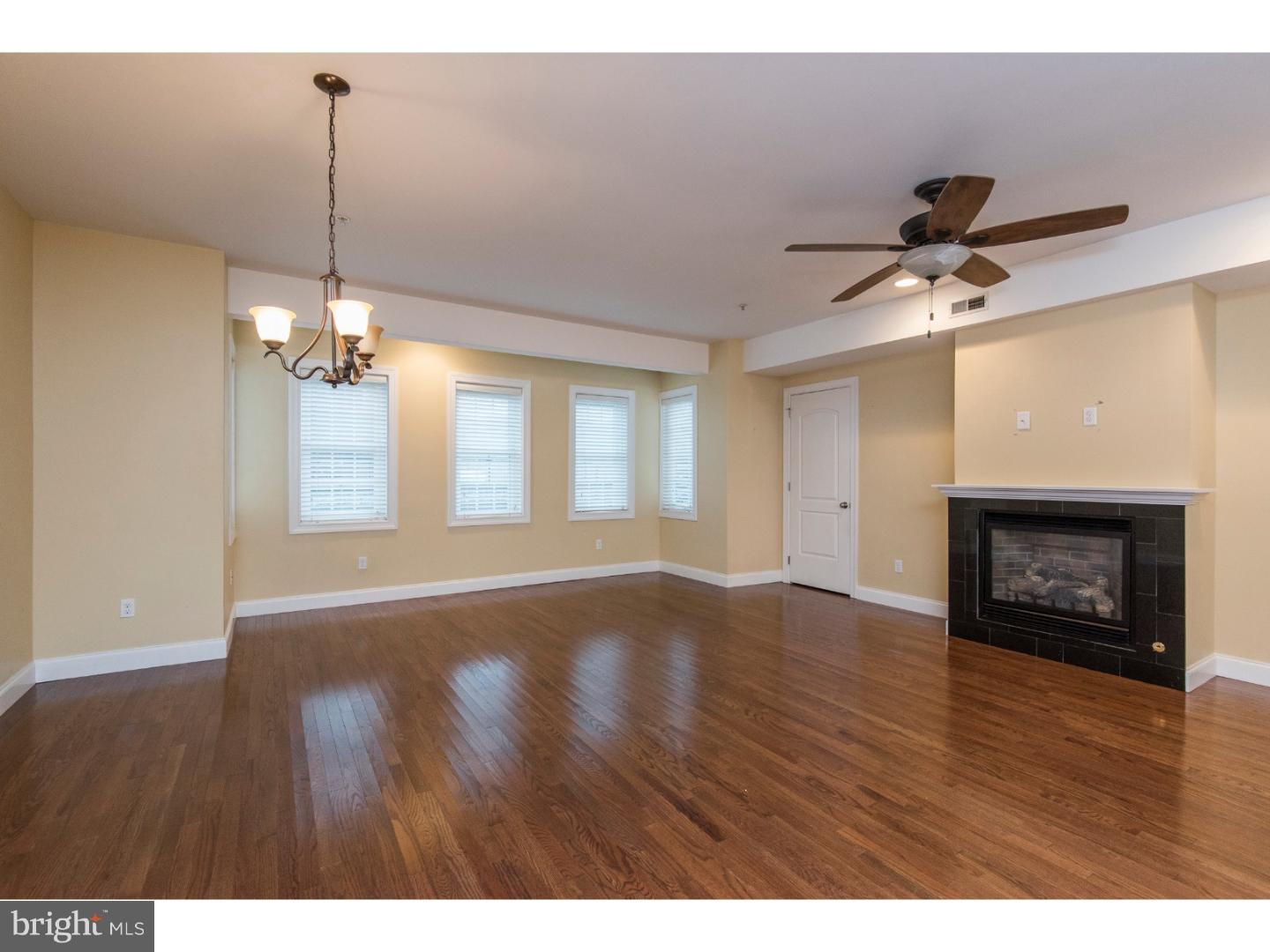 MANAYUNK - Residential Lease