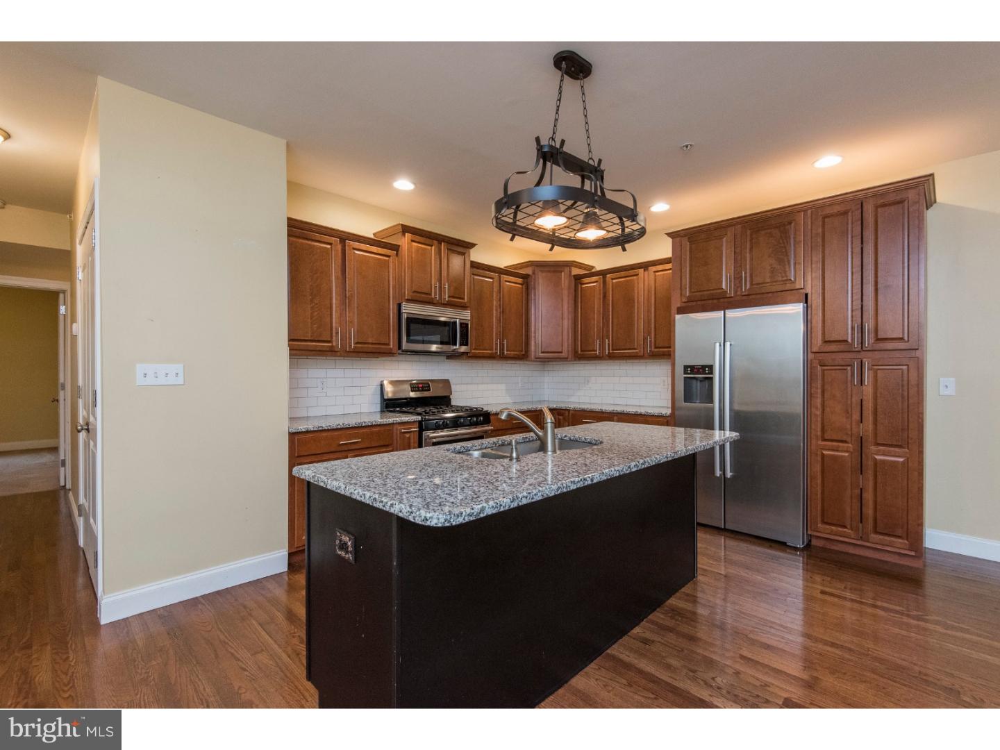 MANAYUNK - Residential Lease