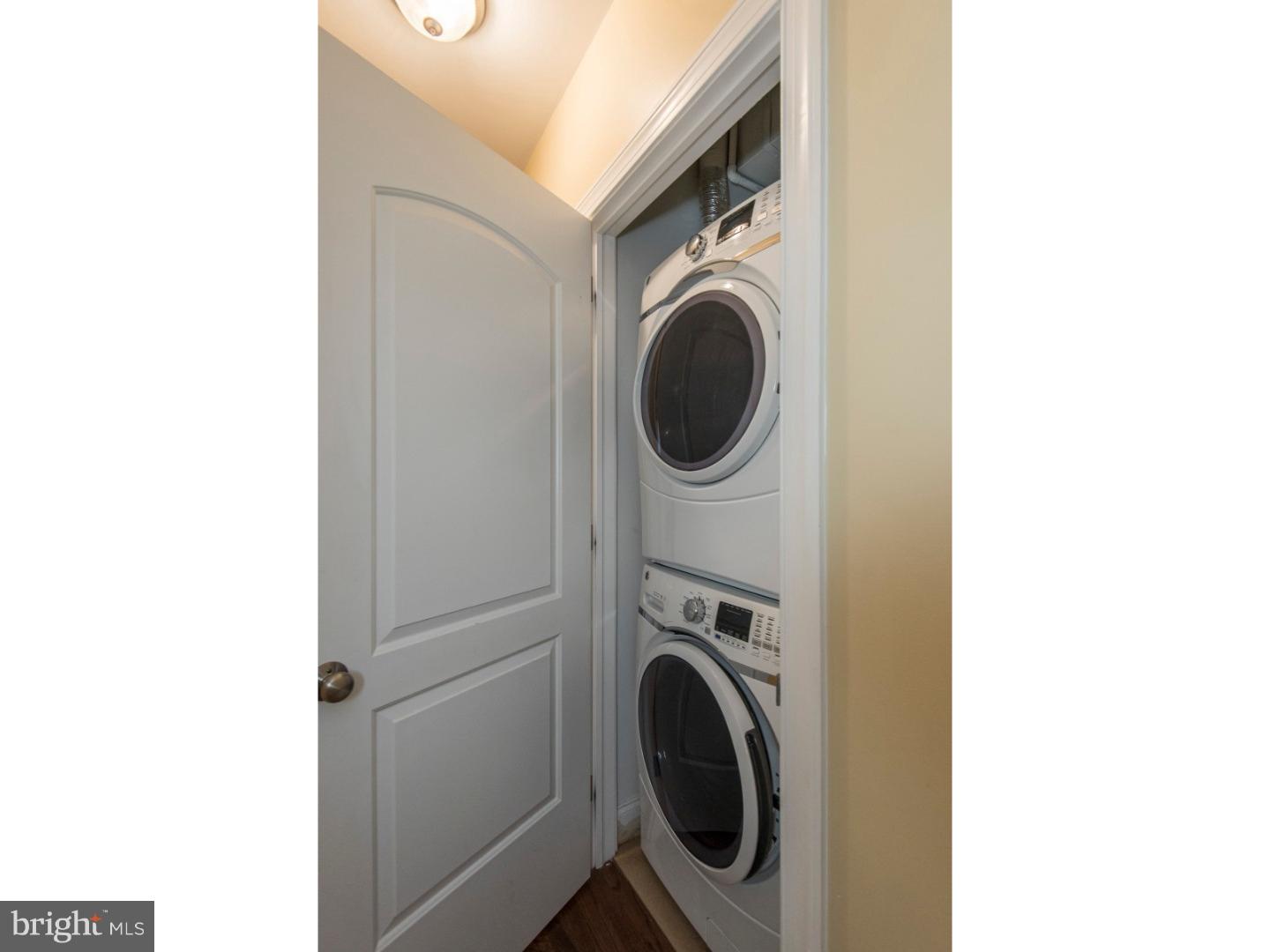 MANAYUNK - Residential Lease