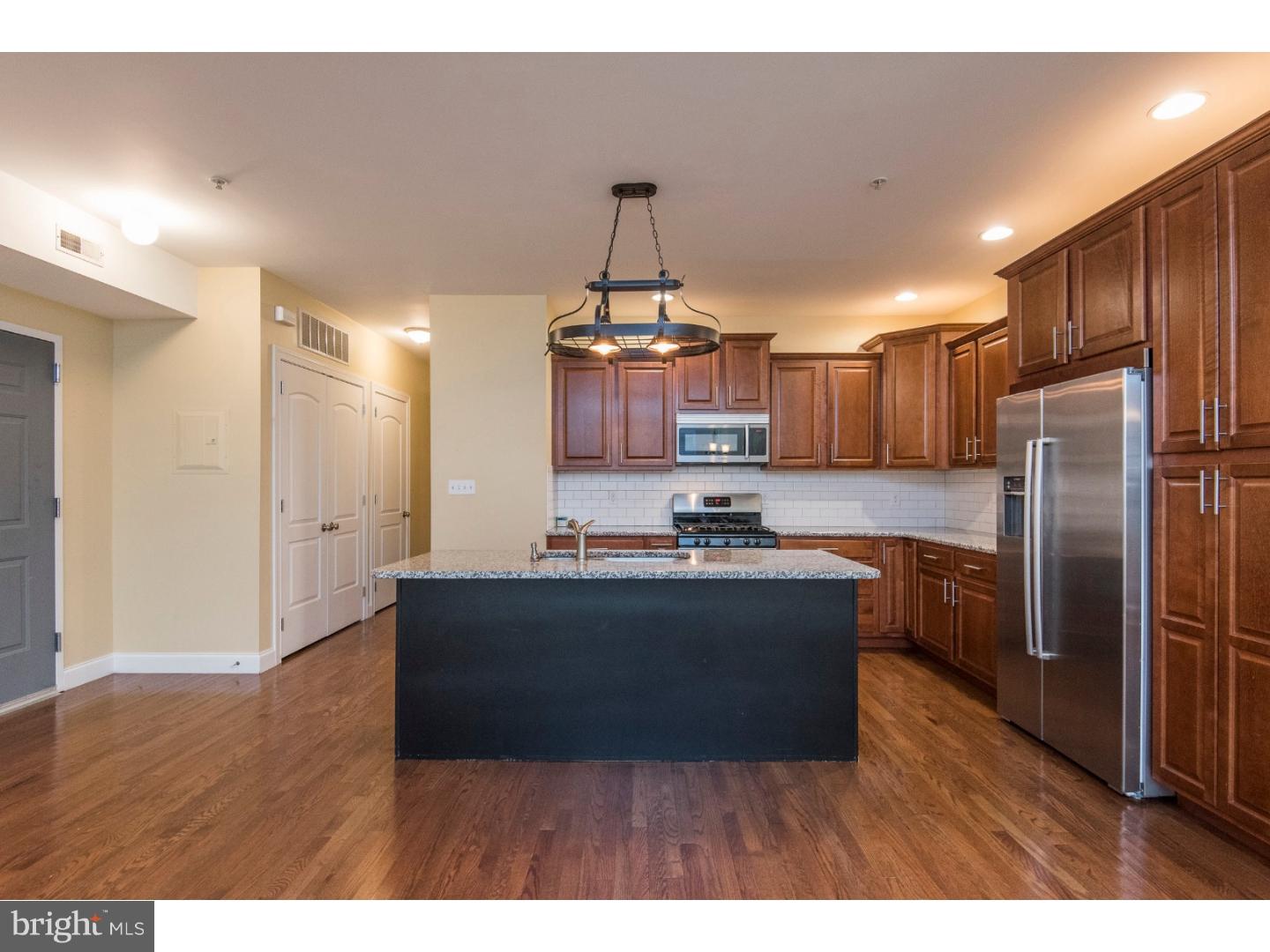 MANAYUNK - Residential Lease