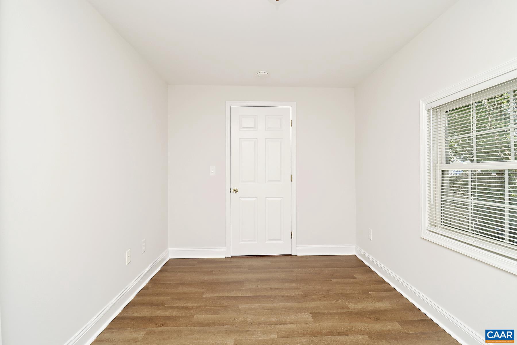 BELMONT - Residential Lease