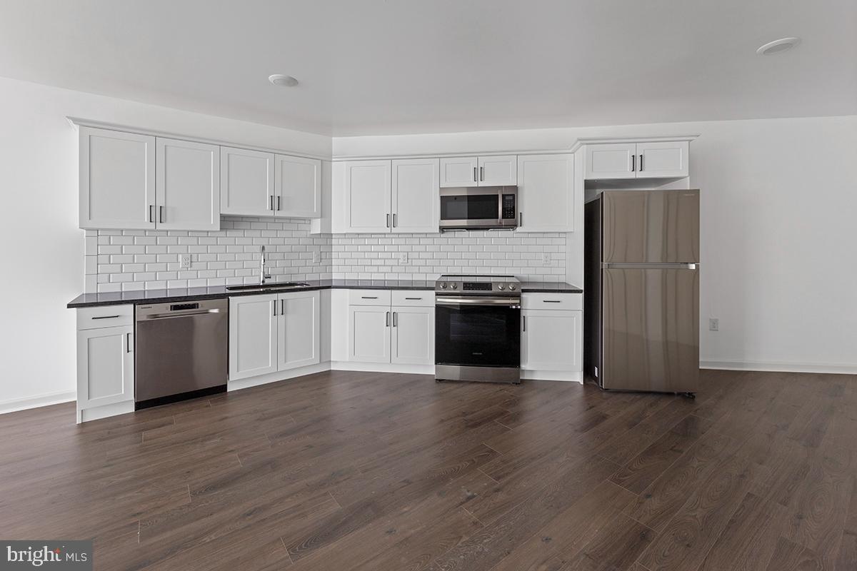 404 FOUNTAIN STREET 312