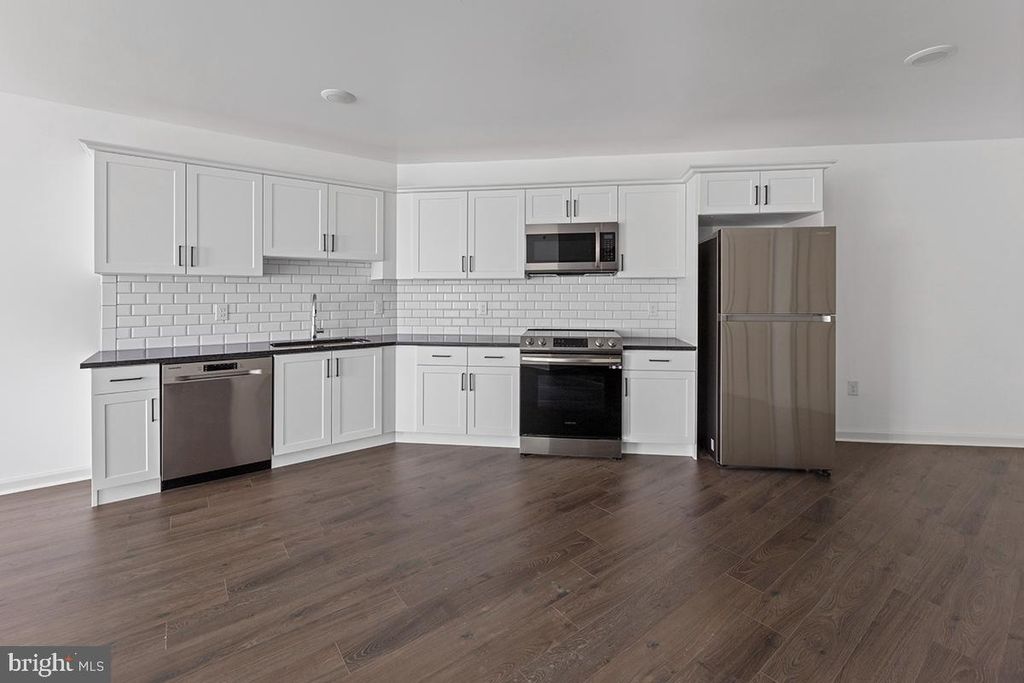 Photo of 404 Fountain Street #312, PHILADELPHIA, PA 19128 (MLS # PAPH2570948)