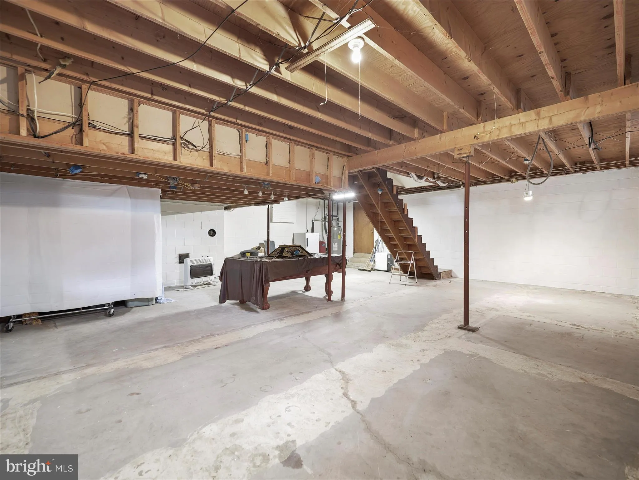 Shippensburg, Pennsylvania 17257, United States, ,Commercial,Active,242295