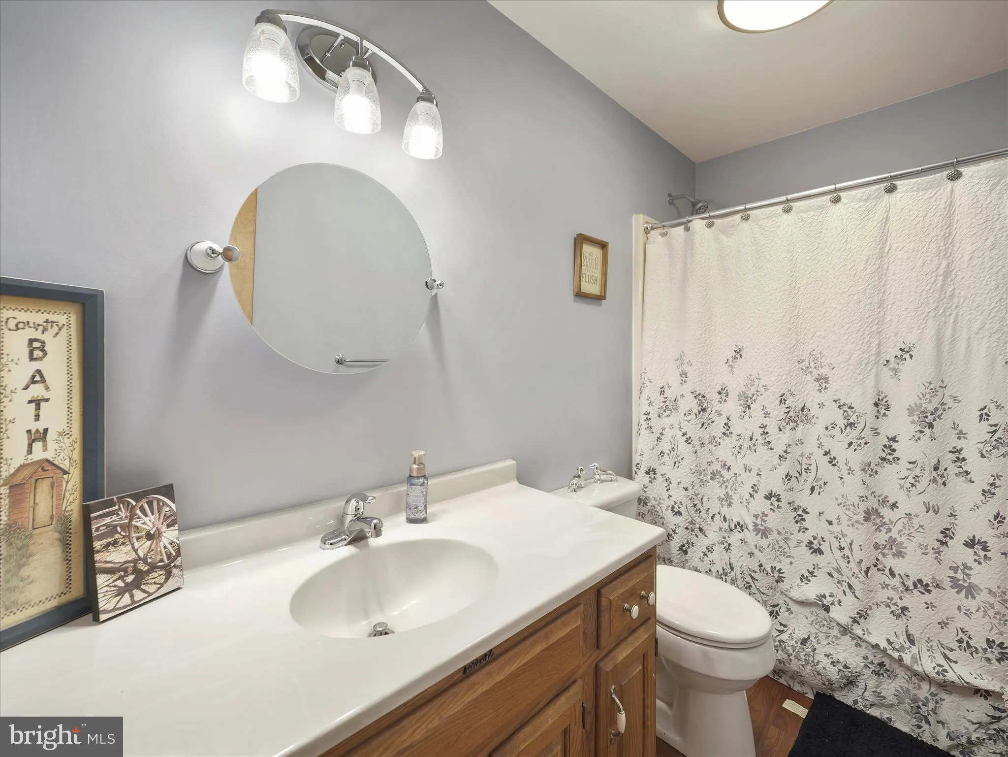 Shippensburg, Pennsylvania 17257, United States, ,Commercial,Active,242295