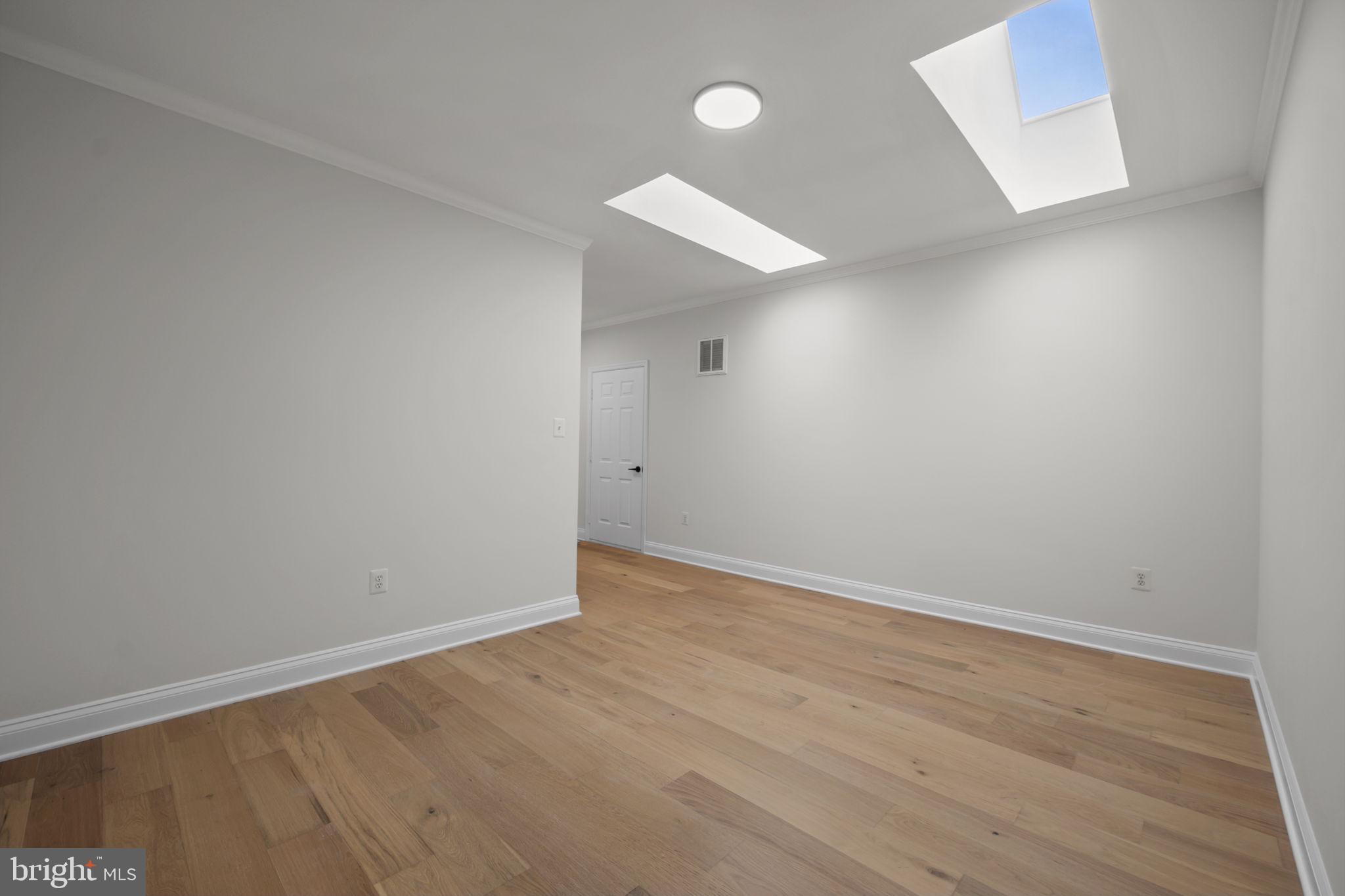 HAMPSHIRE GREENS - Residential